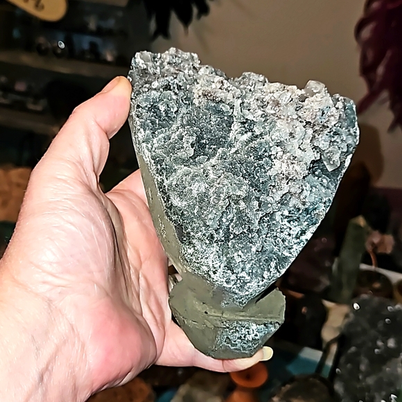 Blue Chalcedony with diamond apophyllite cutbase